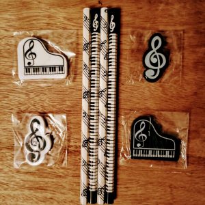 Set de papelería musical (lápiz + goma)